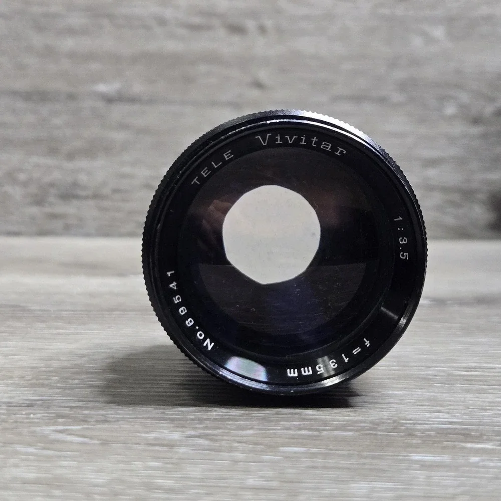 Vivitar Auto Tele-Zoom 55-135mm f/3.5 Screw Mount Auto Telephoto Lens No 69541